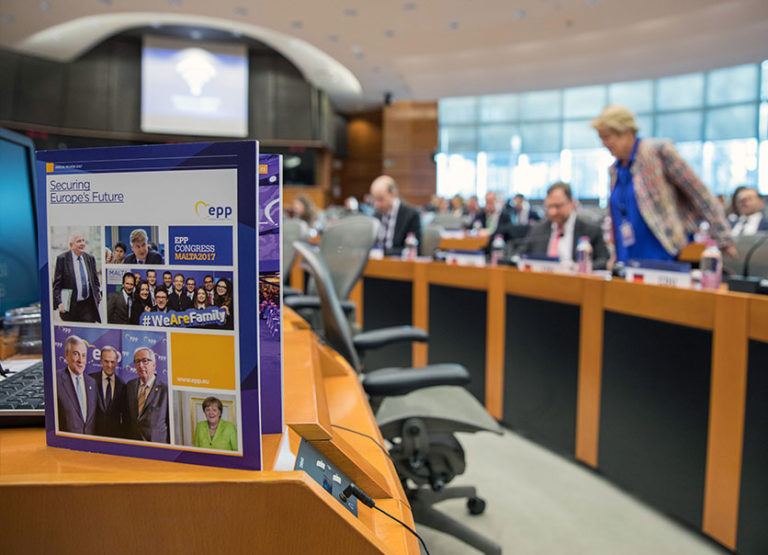 Esther de Lange - CDA & EVP